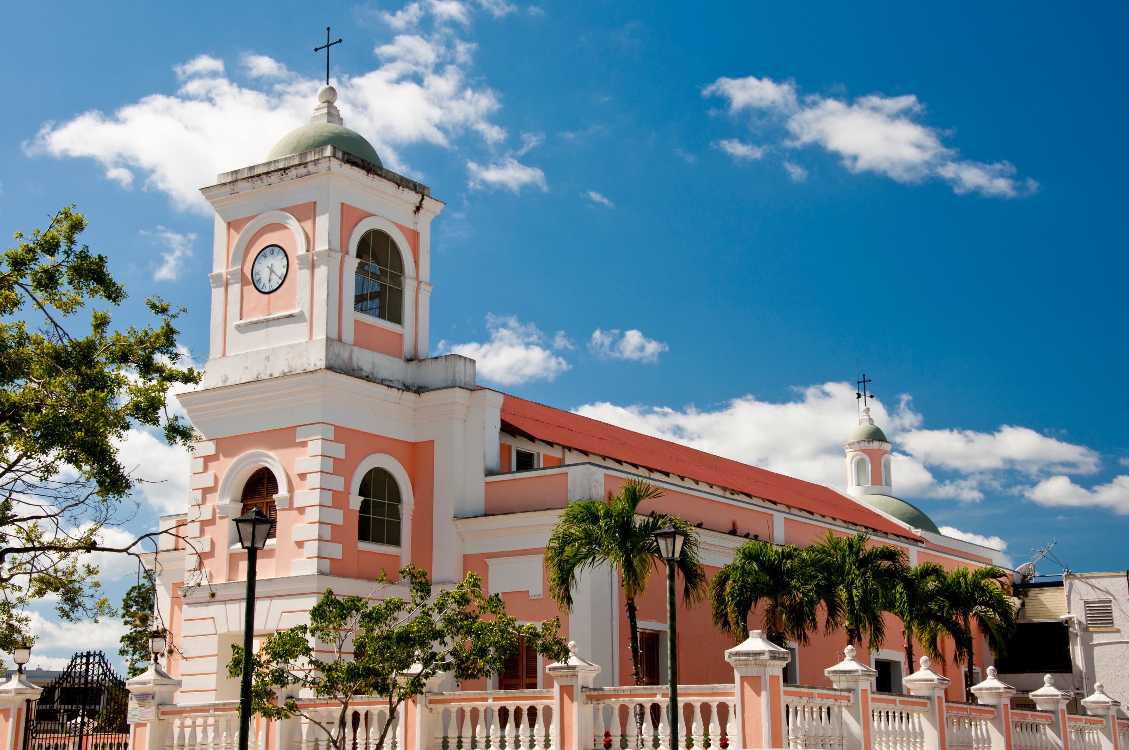 Fachada de la Catedral Santiago Apóstol de Fajardo